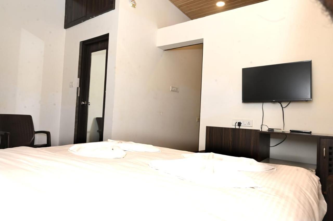 Coco Homes By Myroom Candolim Dış mekan fotoğraf